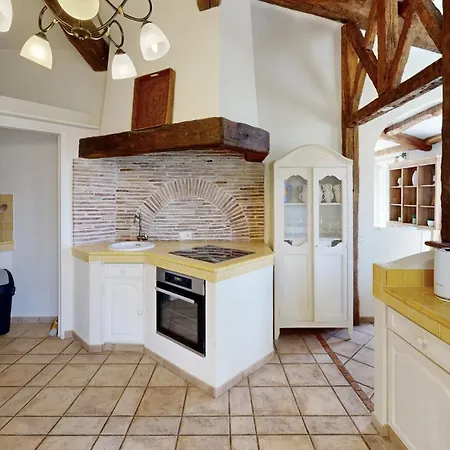Eden - Provencal Charm, Stunning Views, 10 Mins From Monaco *