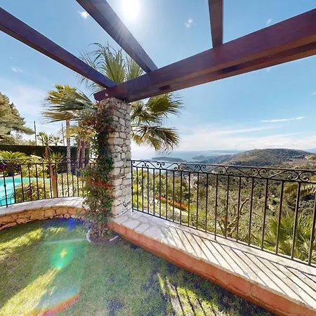 Luxury 6-bedroom With Heated Pool & Tennis Court Near Monaco וילה אזה