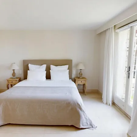 וילה Luxury 6-bedroom With Heated Pool & Tennis Court Near Monaco אזה