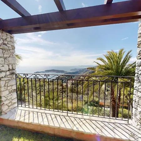 Luxury 6-bedroom With Heated Pool & Tennis Court Near Monaco וילה אזה