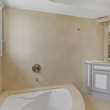 Eden - Private 6-bed Estate With Tennis, Above Monaco Èze