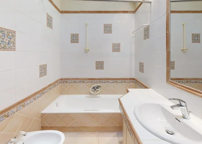 Luxury 6-bedroom With Heated Pool & Tennis Court Near Monaco Willa *