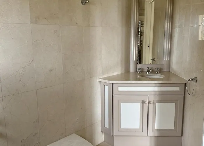Luxury 6-bedroom With Heated Pool & Tennis Court Near Monaco * Èze