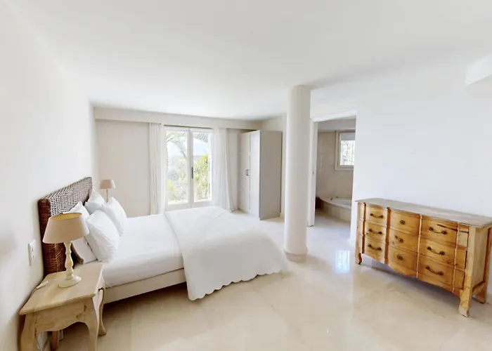 Luxury 6-bedroom With Heated Pool & Tennis Court Near Monaco Willa Èze